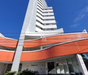 Apartamento no Bairro Centro em Joinville com 1 Dormitórios e 27 m² - 11535.001