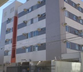 Apartamento no Bairro Centro em Joinville com 1 Dormitórios e 41 m² - LA134