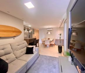 Apartamento no Bairro Centro em Joinville com 2 Dormitórios (2 suítes) e 76 m² - 3039