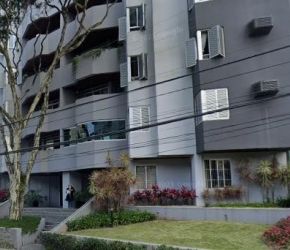 Apartamento no Bairro Centro em Joinville com 3 Dormitórios (1 suíte) e 129 m² - SA130