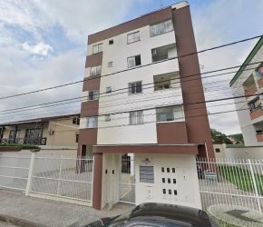 Apartamento no Bairro Costa e Silva em Joinville com 2 Dormitórios e 80 m² - LA13