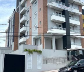 Apartamento no Bairro Costa e Silva em Joinville com 3 Dormitórios (1 suíte) e 106 m² - KA1044