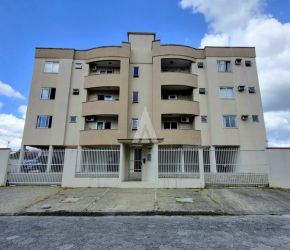 Apartamento no Bairro Floresta em Joinville com 3 Dormitórios (1 suíte) e 79 m² - 06004.001