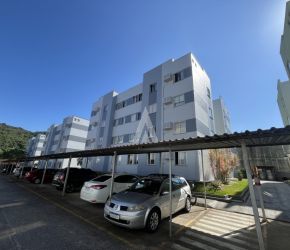 Apartamento no Bairro Iririú em Joinville com 3 Dormitórios e 65 m² - 13348.001
