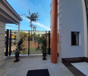 Apartamento no Bairro Saguaçú em Joinville com 3 Dormitórios (3 suítes) e 121 m² - KA224