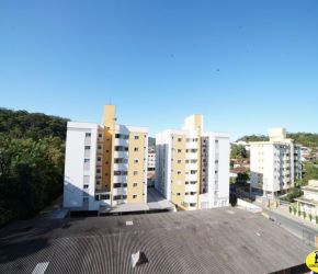 Apartamento no Bairro Santo Antônio em Joinville com 3 Dormitórios (1 suíte) e 71.39 m² - BU54030V