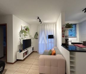 Apartamento no Bairro Santo Antônio em Joinville com 2 Dormitórios - 26213