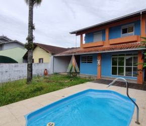 Casa no Bairro Boa Vista em Joinville com 3 Dormitórios (3 suítes) e 95 m² - 09194.001