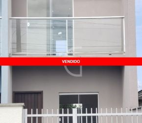 Casa no Bairro Boa Vista em Joinville com 2 Dormitórios e 56.88 m² - GA02054V