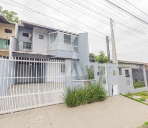 Casa no Bairro Costa e Silva em Joinville com 2 Dormitórios (1 suíte) - 25670