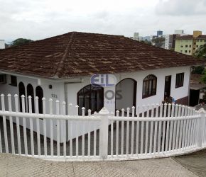 Casa no Bairro Costa e Silva em Joinville com 3 Dormitórios e 160 m² - 00044001
