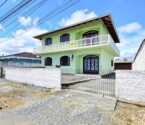 Casa no Bairro Fátima em Joinville com 3 Dormitórios e 100 m² - 08709.003
