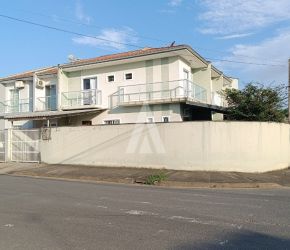 Casa no Bairro Floresta em Joinville com 2 Dormitórios - 26359