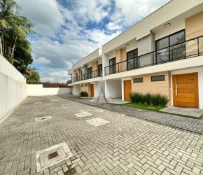 Casa no Bairro Glória em Joinville com 2 Dormitórios (1 suíte) - 23279