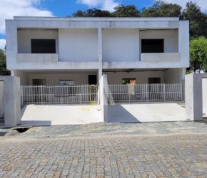 Casa no Bairro Glória em Joinville - 25476