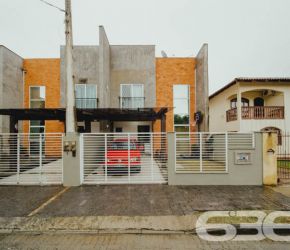Casa no Bairro Guanabara em Joinville com 3 Dormitórios (1 suíte) e 80 m² - 01032244