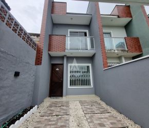 Casa no Bairro Guanabara em Joinville com 2 Dormitórios e 59 m² - 12609.001