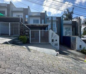Casa no Bairro Iririú em Joinville com 2 Dormitórios e 59 m² - SO0357