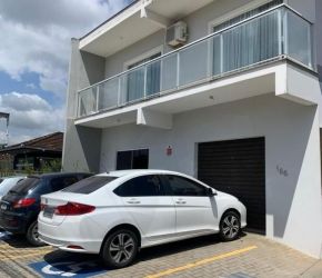 Casa no Bairro Itaum em Joinville com 3 Dormitórios (1 suíte) e 293 m² - SR116