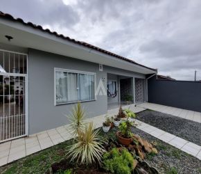 Casa no Bairro João Costa em Joinville com 3 Dormitórios e 90 m² - 12391.001