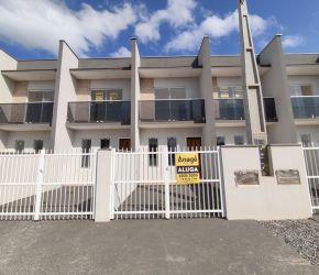 Casa no Bairro Paranaguamirim em Joinville com 2 Dormitórios e 71 m² - 11228.005