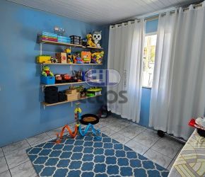 Casa no Bairro Paranaguamirim em Joinville com 3 Dormitórios e 112 m² - 02727001