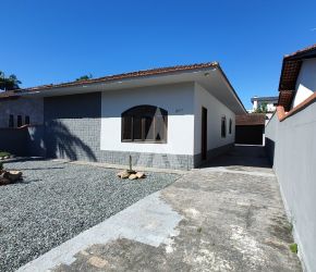 Casa no Bairro Santa Catarina em Joinville com 2 Dormitórios (1 suíte) - 26276A