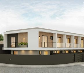Casa no Bairro Vila Nova em Joinville com 3 Dormitórios (1 suíte) e 98.47 m² - 70216527