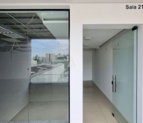 Sala/Escritório no Bairro América em Joinville com 113 m² - 70014.007