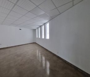 Sala/Escritório no Bairro Comasa em Joinville com 26 m² - 11308.007