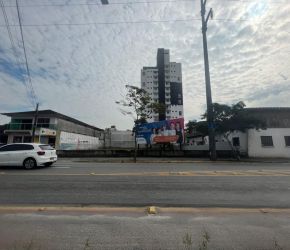 Terreno no Bairro Anita Garibaldi em Joinville com 911 m² - LT01