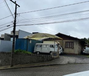 Terreno no Bairro Bom Retiro em Joinville com 535 m² - LG3112