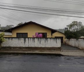 Terreno no Bairro Costa e Silva em Joinville com 1177 m² - KT378
