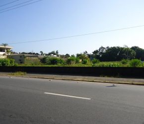 Terreno no Bairro Glória em Joinville com 2874 m² - ST033