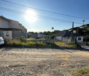 Terreno no Bairro Petrópolis em Joinville com 480 m² - 3046