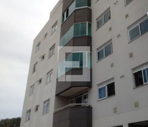 Apartamento no Bairro Centro em Palhoça com 3 Dormitórios (1 suíte) e 251 m² - 2663