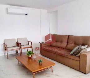 Apartamento no Bairro Centro em Palhoça com 3 Dormitórios (1 suíte) e 120 m² - AP2659