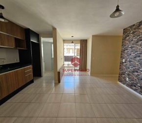 Apartamento no Bairro Pedra Branca em Palhoça com 2 Dormitórios (1 suíte) e 69 m² - AP2608