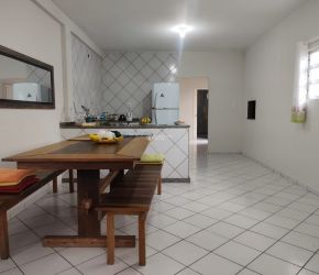 Casa no Bairro Pinheira em Palhoça com 4 Dormitórios - 446527