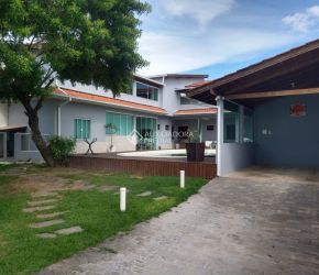 Casa no Bairro Pinheira em Palhoça com 5 Dormitórios (1 suíte) - 470363