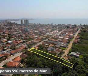 Terreno no Bairro Praia Alegre em Penha com 1350 m² - 35710933