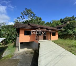 Casa no Bairro Testo Rega em Pomerode com 3 Dormitórios e 130 m² - 5440112