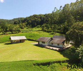 Imóvel Rural no Bairro Ribeirão Souto em Pomerode com 157000 m² - 6310622