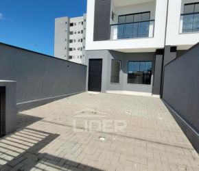 Casa no Bairro Balneário Perequê em Porto Belo com 2 Dormitórios (2 suítes) e 85 m² - 5781