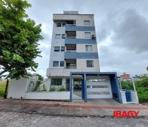 Apartamento no Bairro Areias em São José com 2 Dormitórios e 55.56 m² - 122583