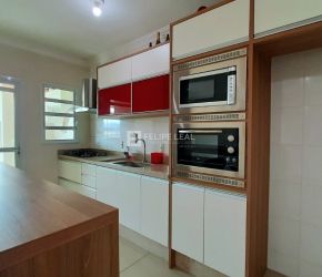 Apartamento no Bairro Barreiros em São José com 3 Dormitórios (1 suíte) e 95 m² - 20212