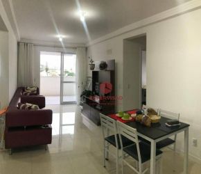 Apartamento no Bairro Barreiros em São José com 2 Dormitórios (1 suíte) e 72 m² - AP2732