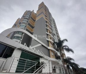 Apartamento no Bairro Barreiros em São José com 3 Dormitórios (1 suíte) e 102 m² - 21405