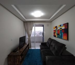 Apartamento no Bairro Barreiros em São José com 3 Dormitórios (1 suíte) e 94 m² - 21406