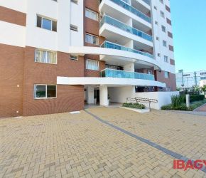 Apartamento no Bairro Barreiros em São José com 1 Dormitórios e 43.38 m² - 112052
